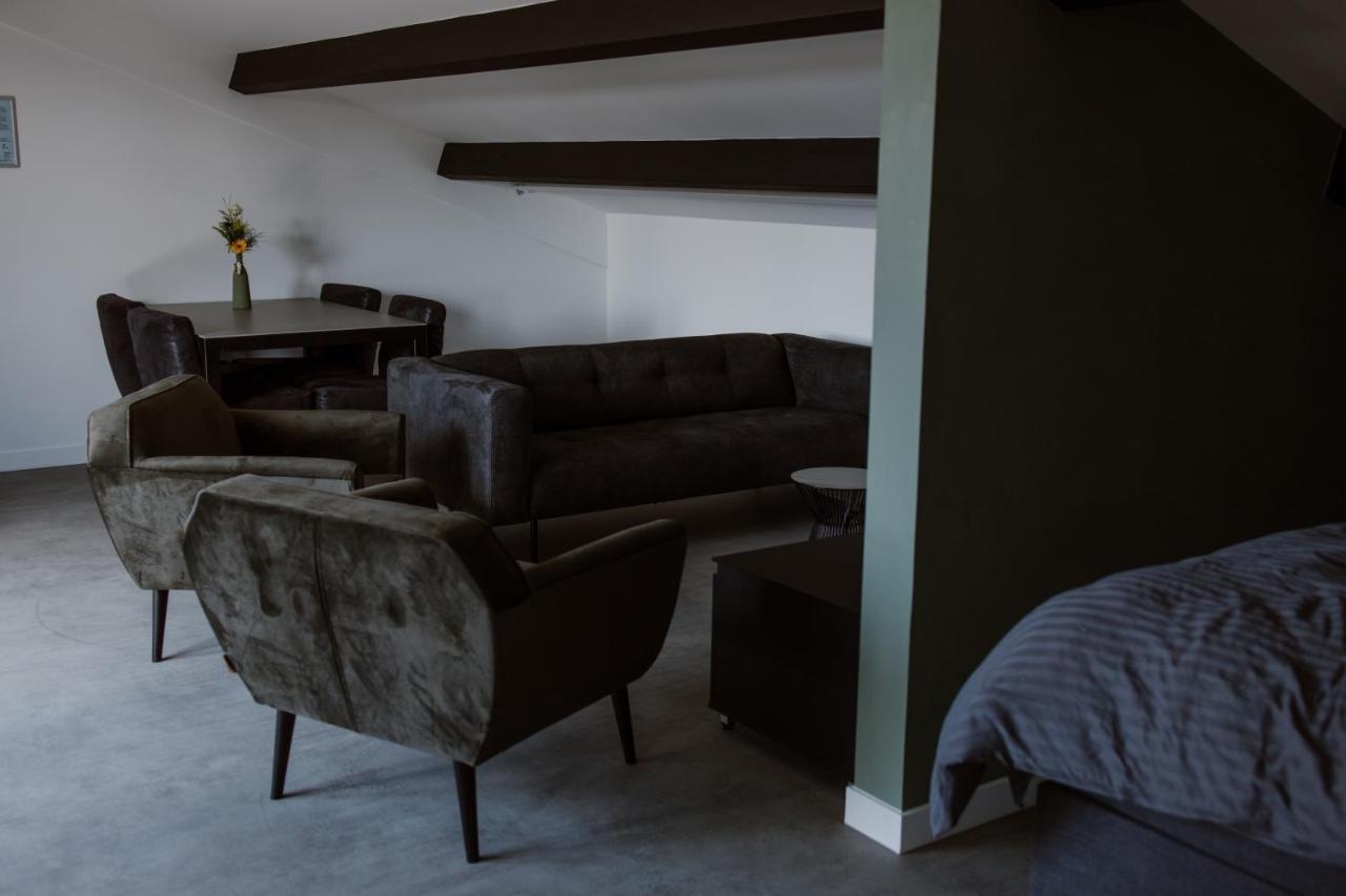 De La Rue Vakantiesuites Sleeuwijk Bagian luar foto