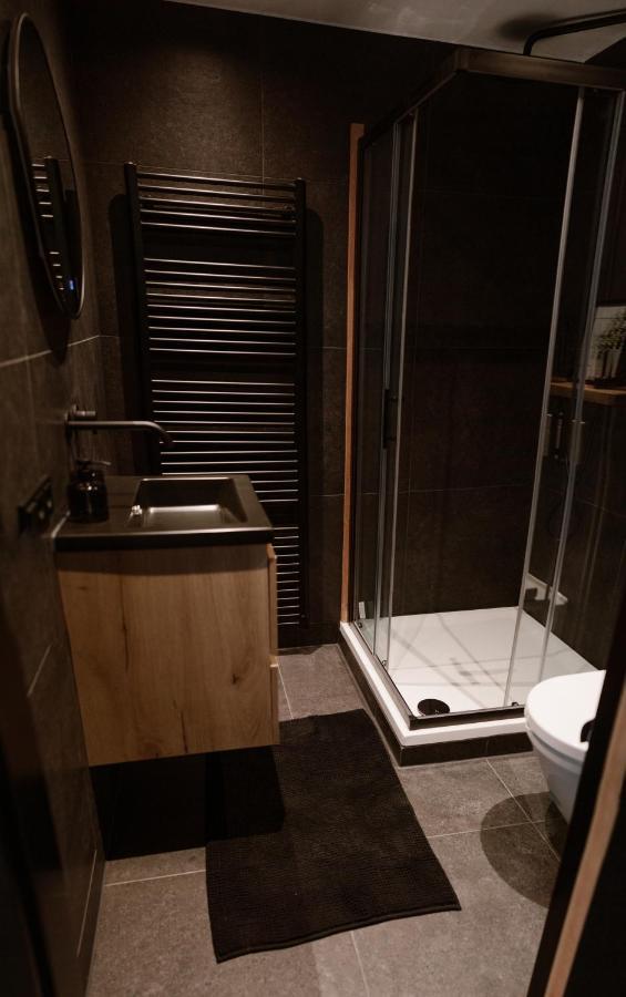 De La Rue Vakantiesuites Sleeuwijk Bagian luar foto
