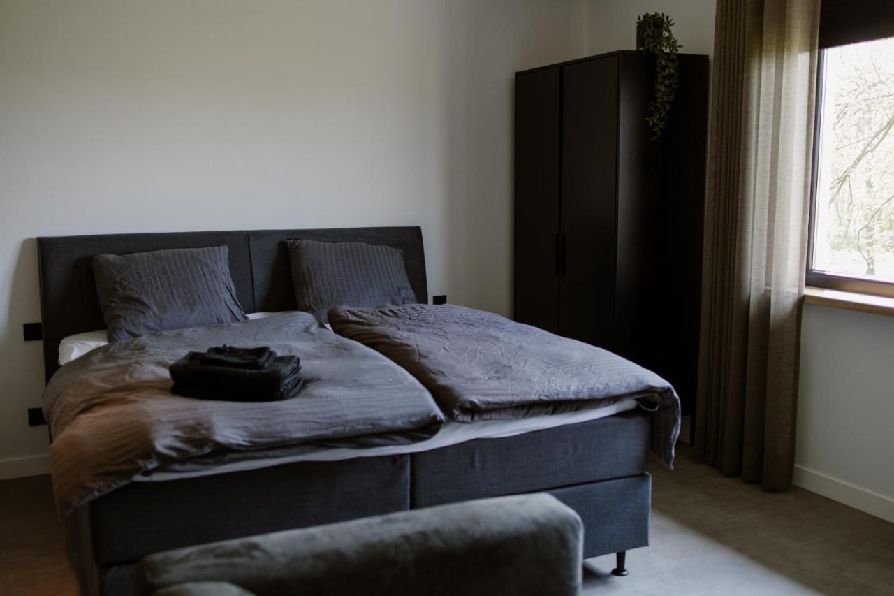De La Rue Vakantiesuites Sleeuwijk Bagian luar foto